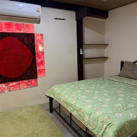 Cozy Nest Cnx Hostel Chiang Mai Luaran gambar