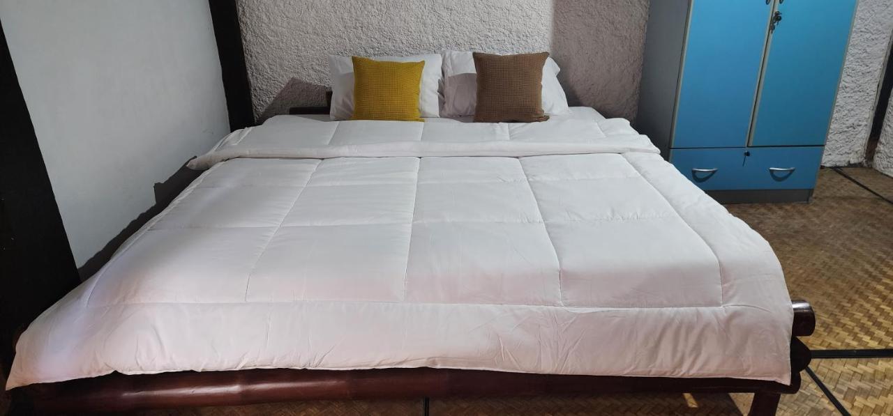 Cozy Nest Cnx Hostel Chiang Mai Luaran gambar